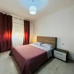 Grace\'S Centre Apartment