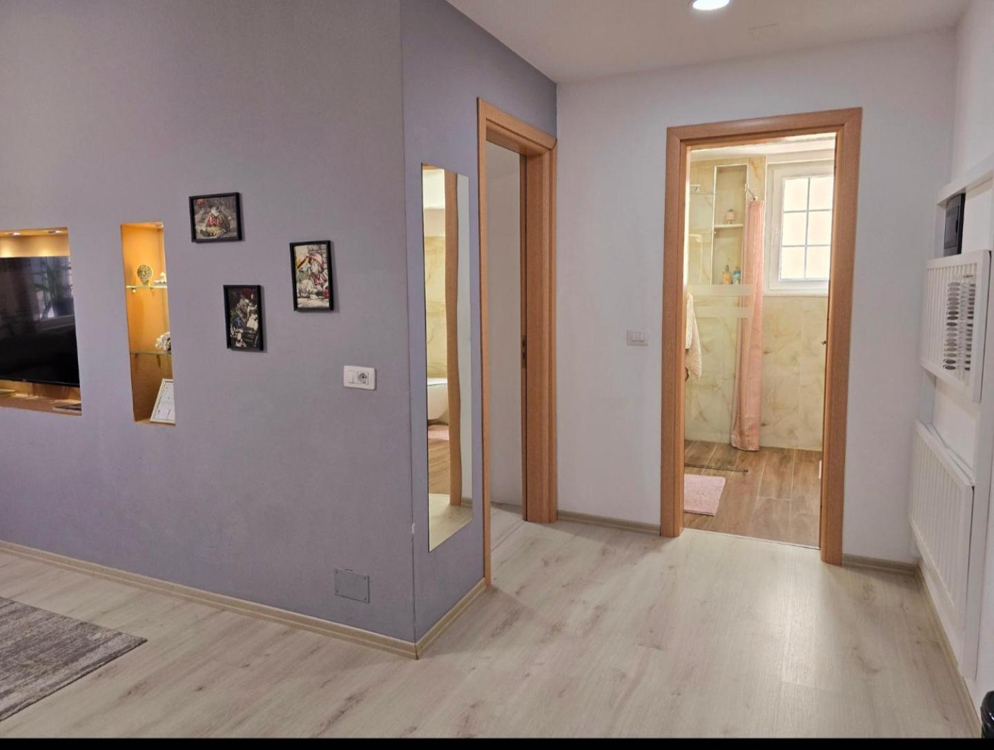 Grace's Centre Szkodra